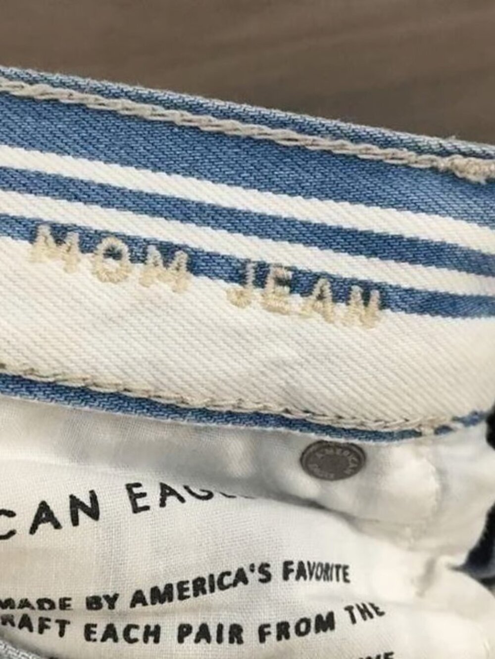 American Eagle Blue Indigo White Striped Retro Mom Jeans Size 0 - Picture 6 of 9